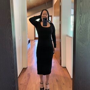 Banana Republic black ribbed knit bodycon dress w/ slit